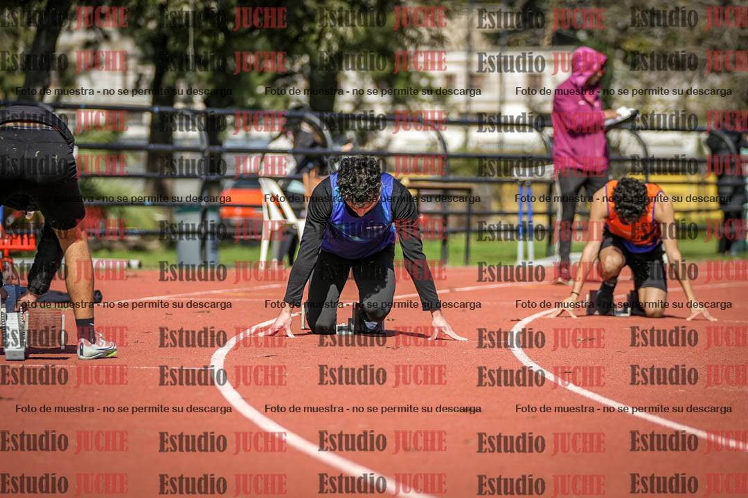 Fotos de los 200 m llanos de varones
