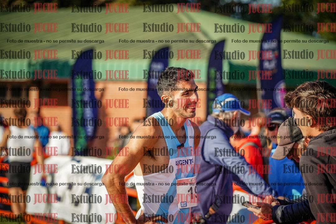 Fotos de algunos extras y podios del día 2