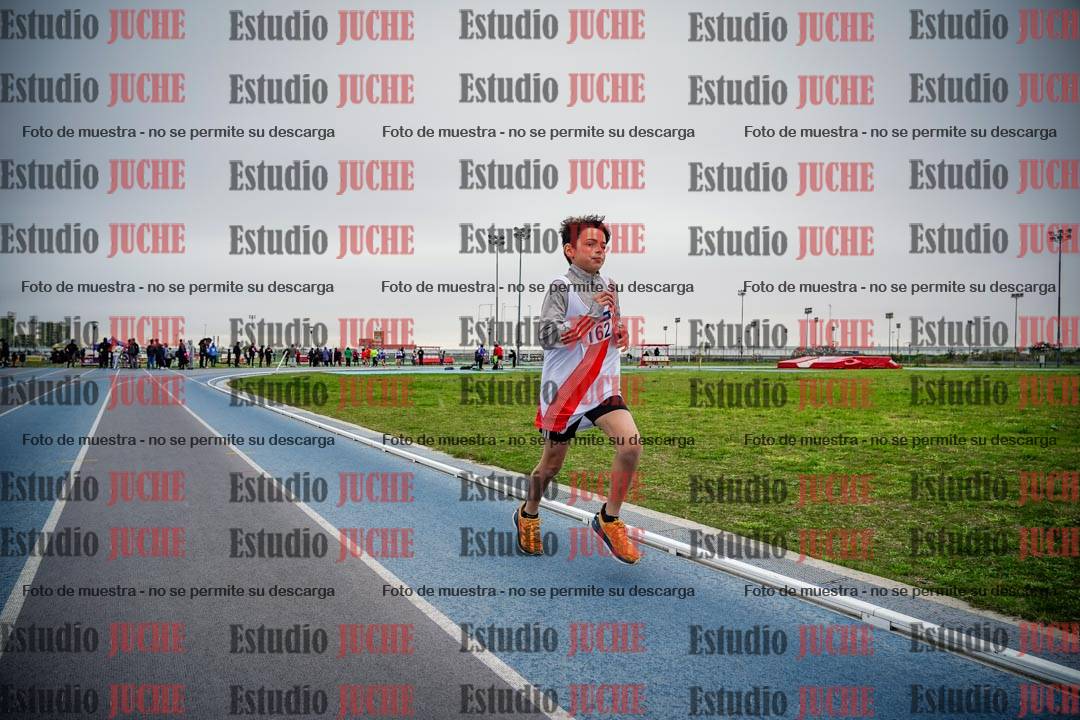 Fotos de los 2000 m llanos de mujeres U14 y U17 - varones U14