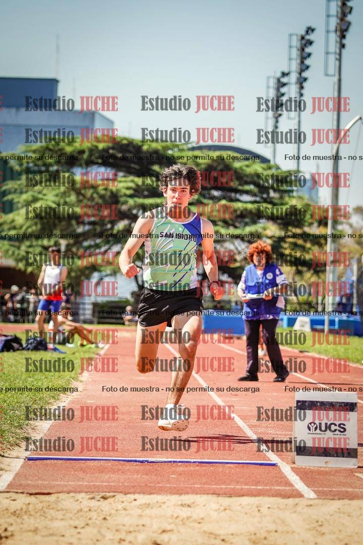 Fotos del salto en largo de varones - (incluye octatlón)