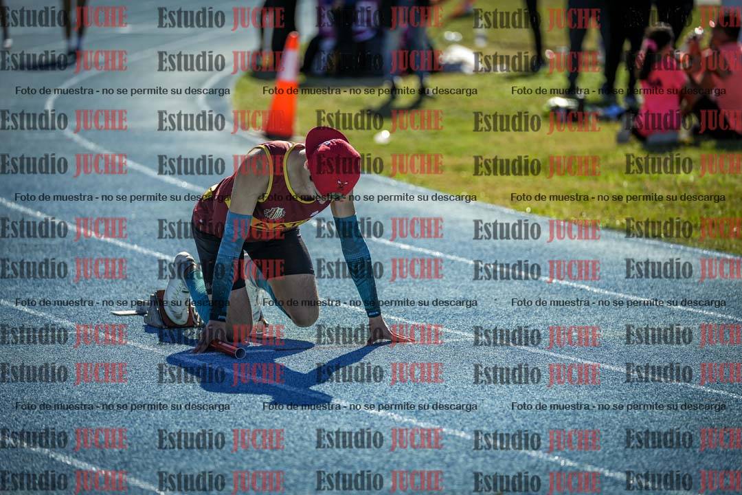 Fotos de las postas 4x200 m llanos de mujeres