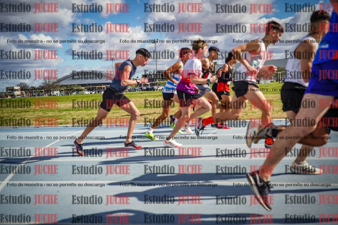 Fotos de los 5000 m llanos de varones