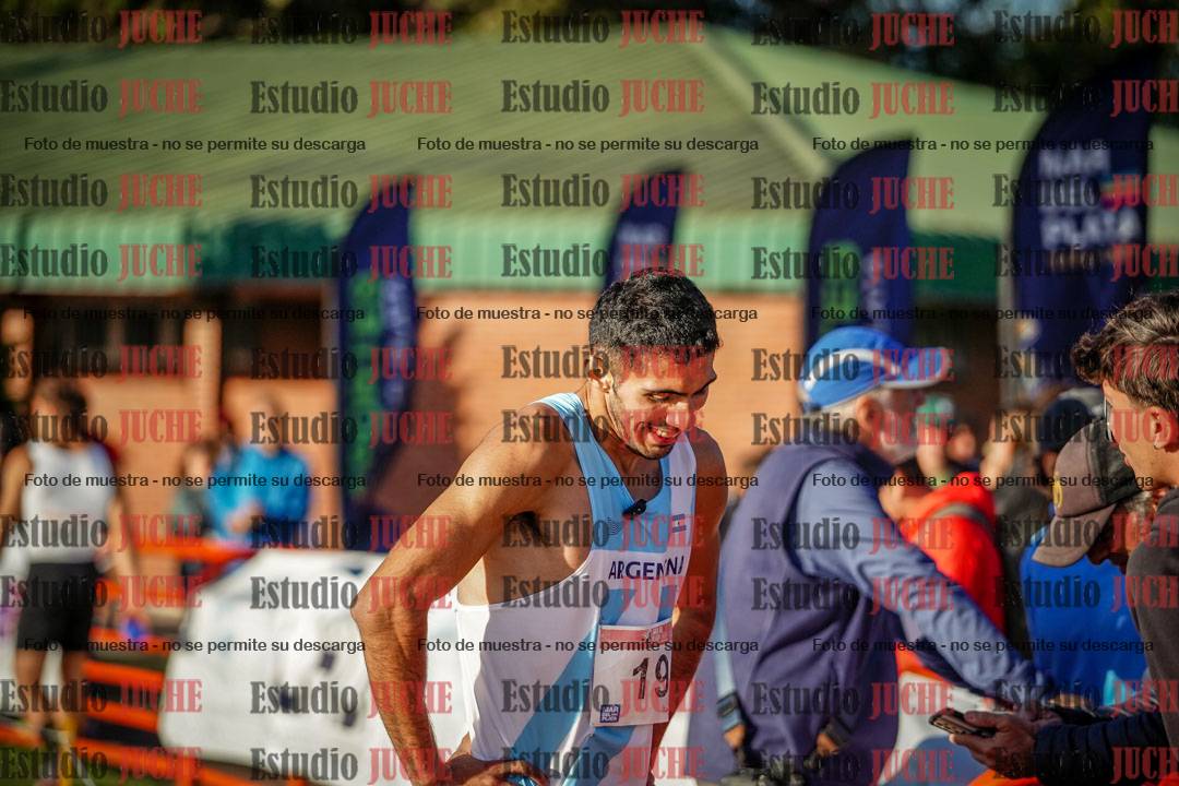 Fotos de algunos extras y podios del día 2