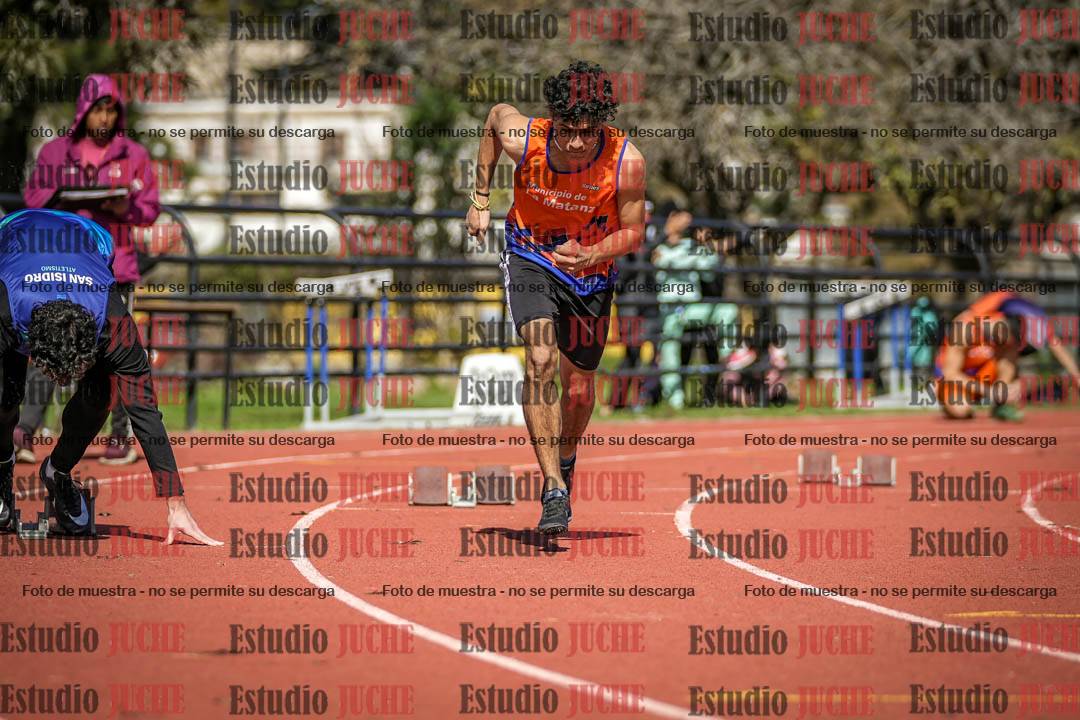 Fotos de los 200 m llanos de varones