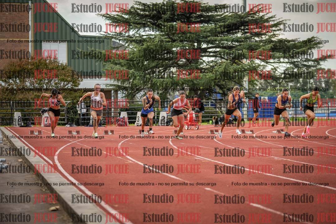 Fotos de los 100 m llanos de mujeres - FINAL