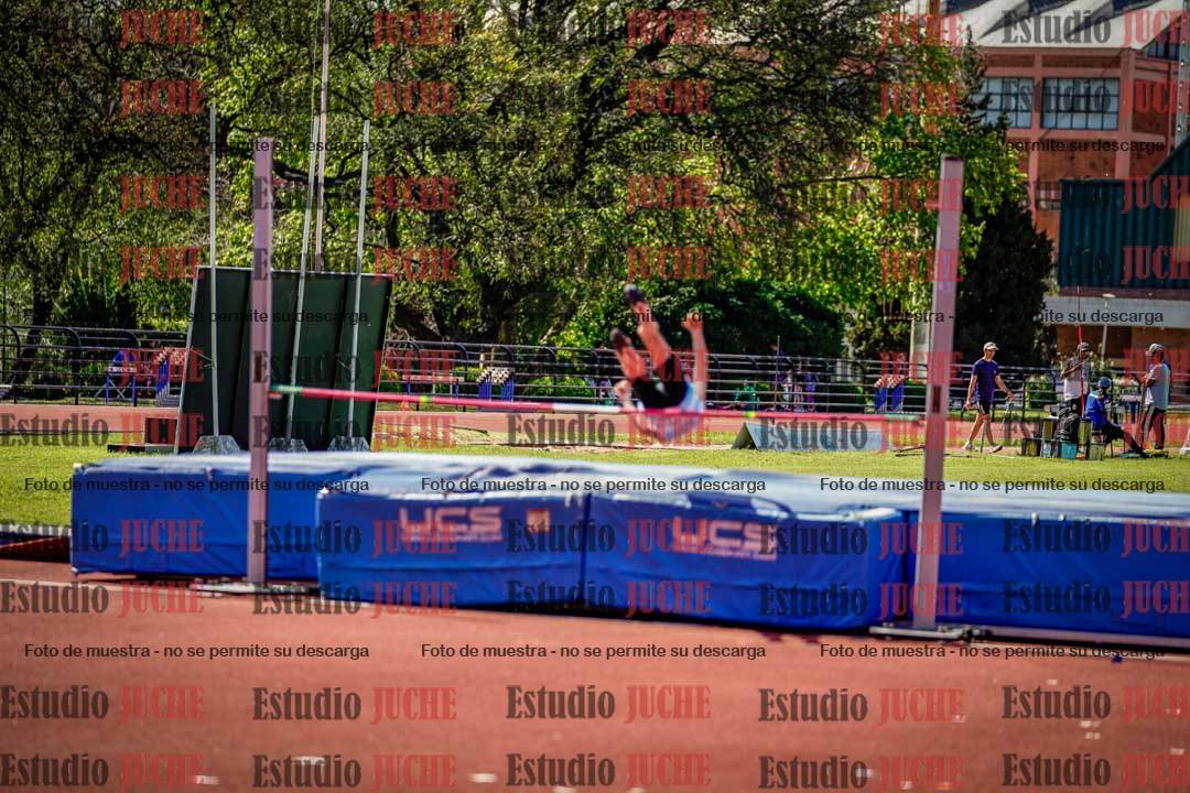 Fotos del salto en alto