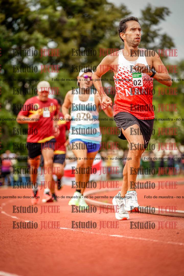 Fotos de los 3000 m llanos de varones
