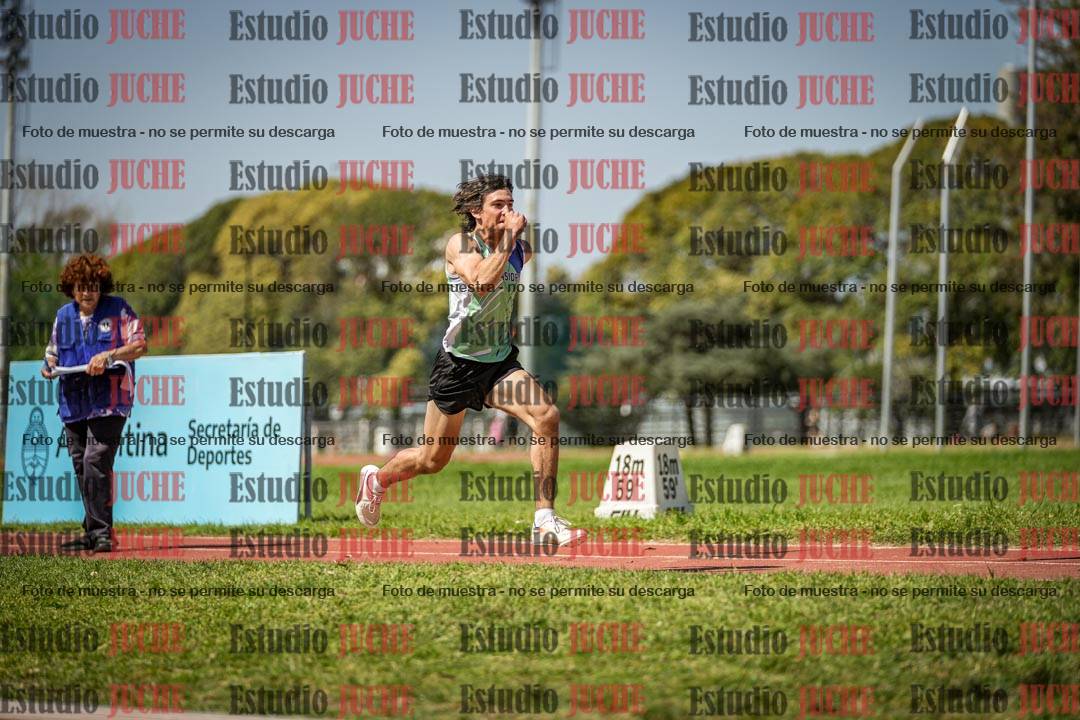 Fotos del salto en largo de varones - (incluye octatlón)
