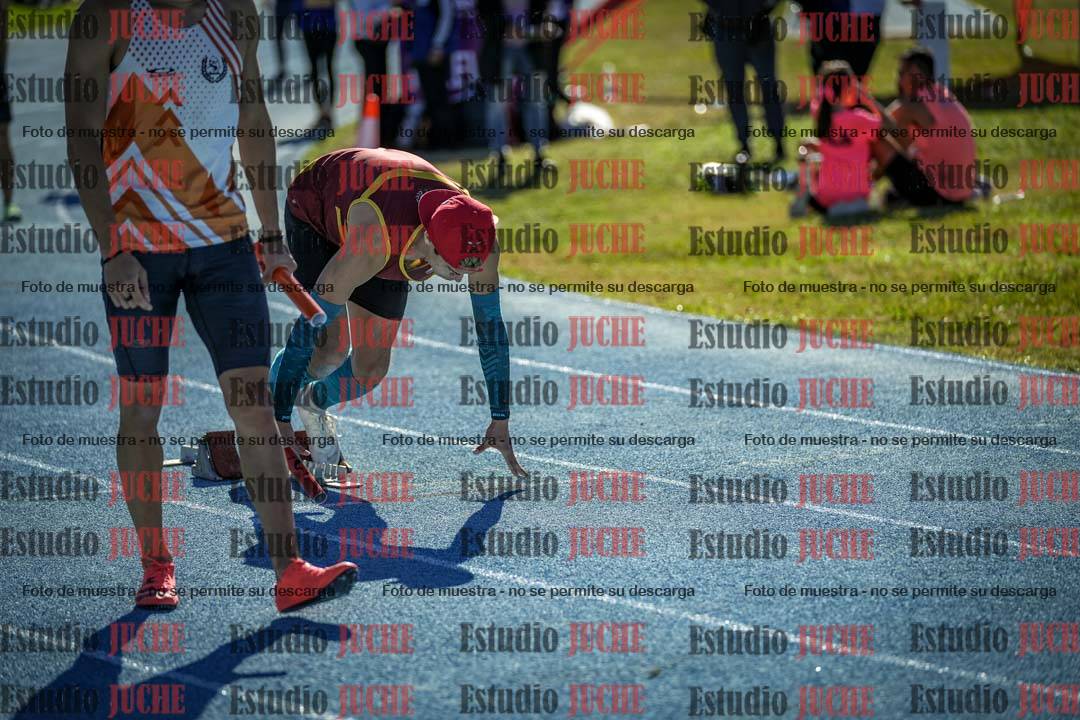 Fotos de las postas 4x200 m llanos de mujeres