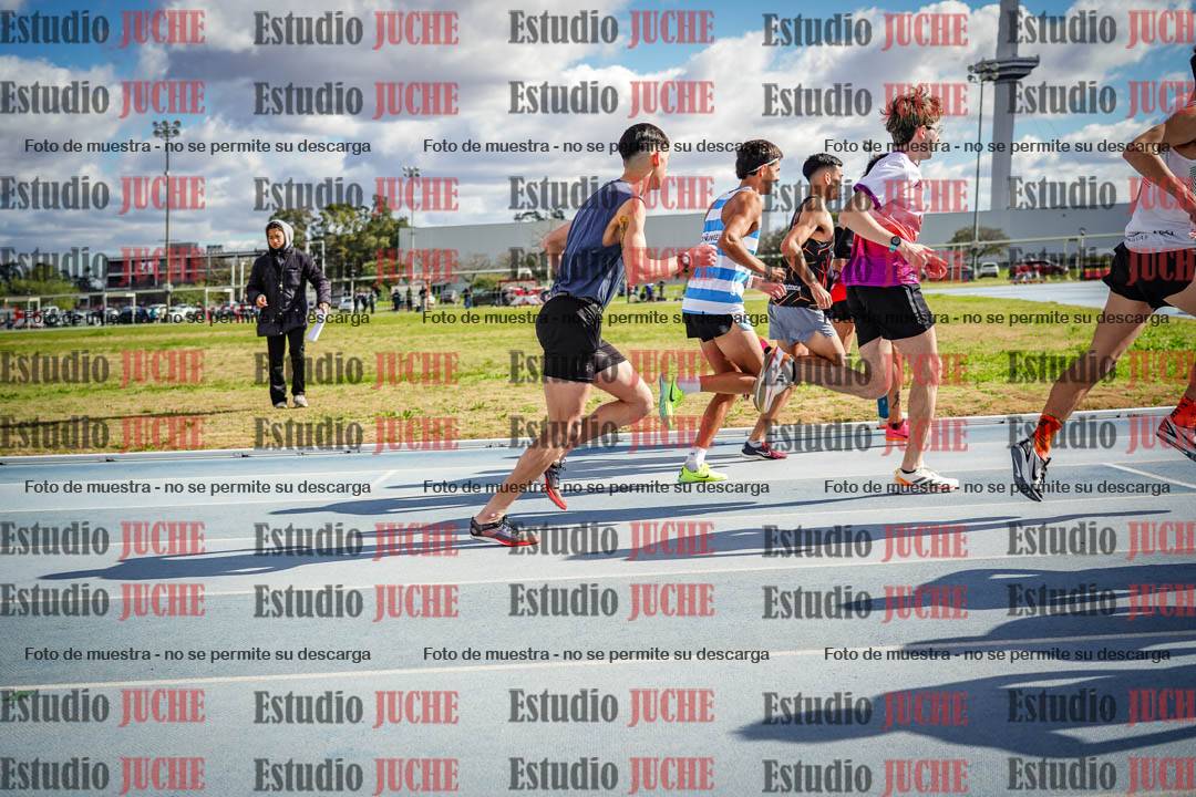 Fotos de los 5000 m llanos de varones
