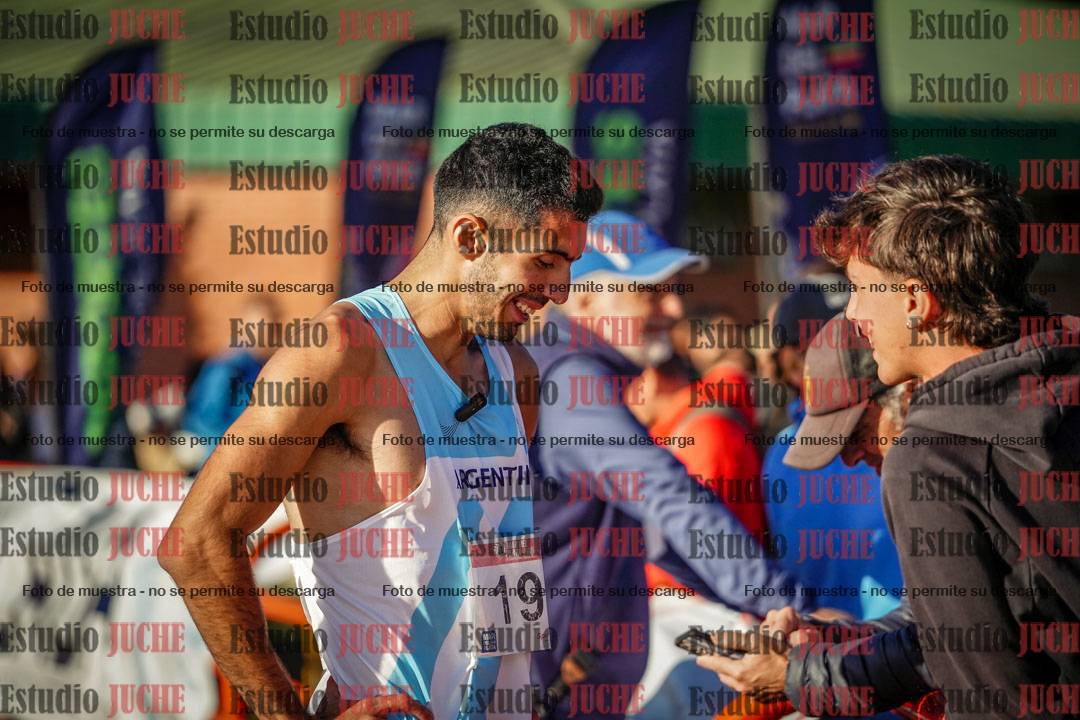 Fotos de algunos extras y podios del día 2