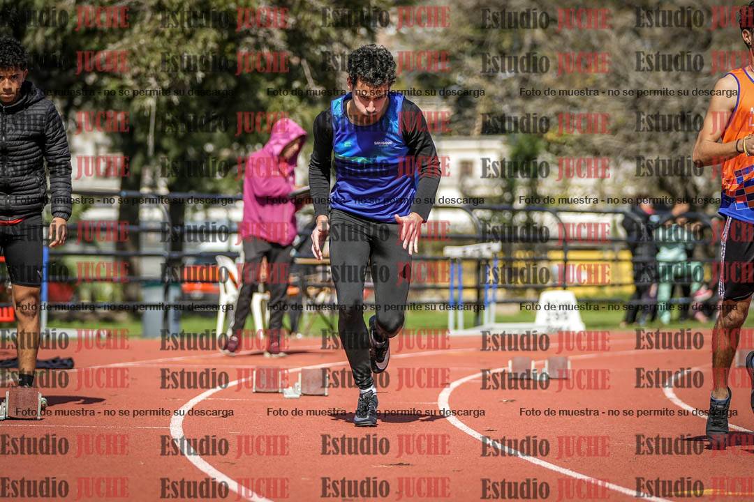 Fotos de los 200 m llanos de varones