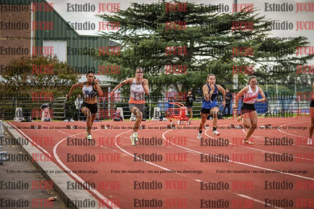 Fotos de los 100 m llanos de mujeres - FINAL