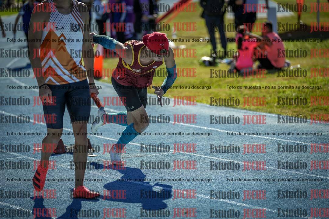 Fotos de las postas 4x200 m llanos de mujeres