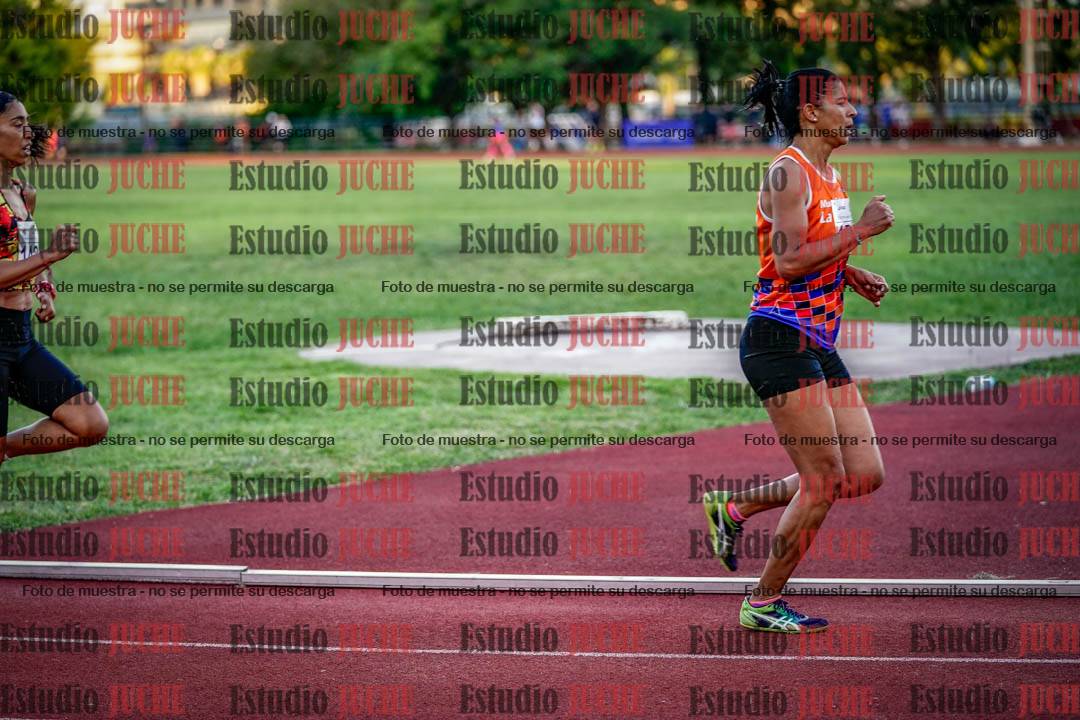 Fotos de los 1500 m llanos de mujeres