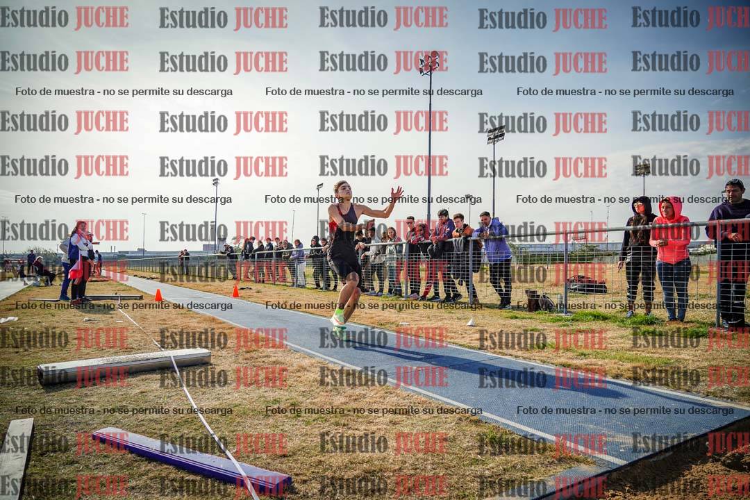 Fotos del salto triple de varones