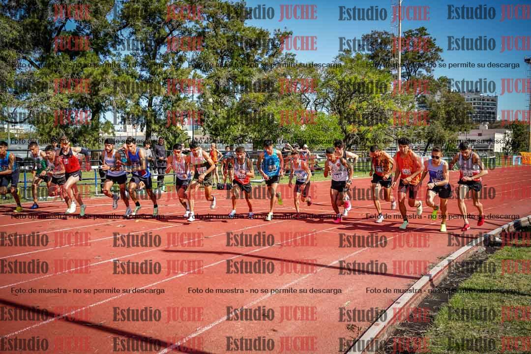 Fotos de los 5000 m llanos de varones
