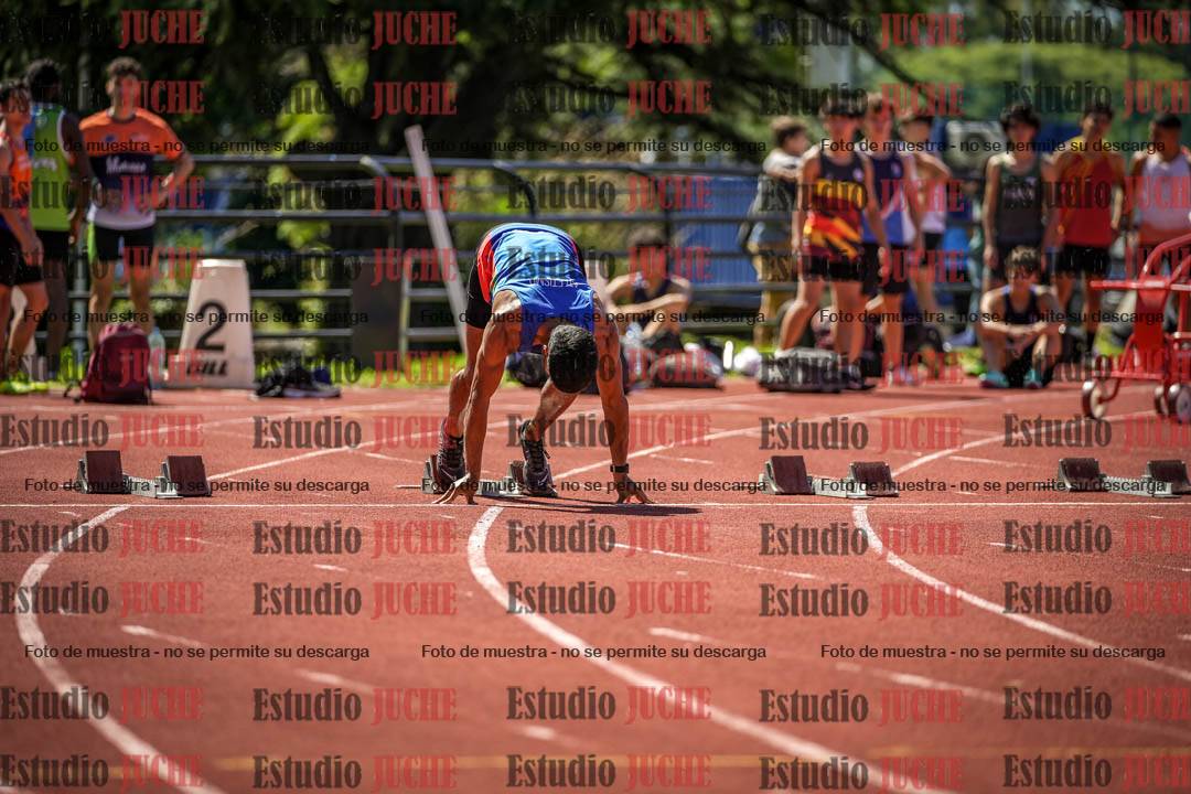 Fotos de los 100 m llanos de varones