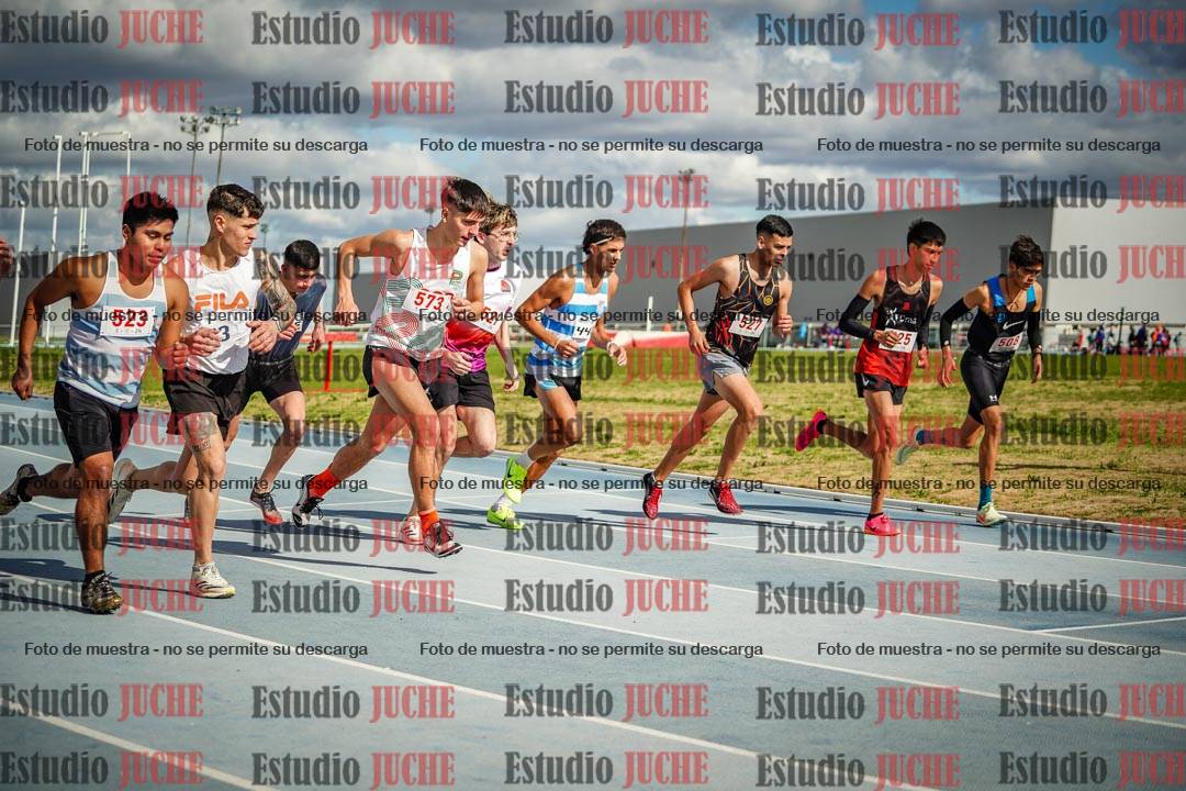 Fotos de los 5000 m llanos de varones