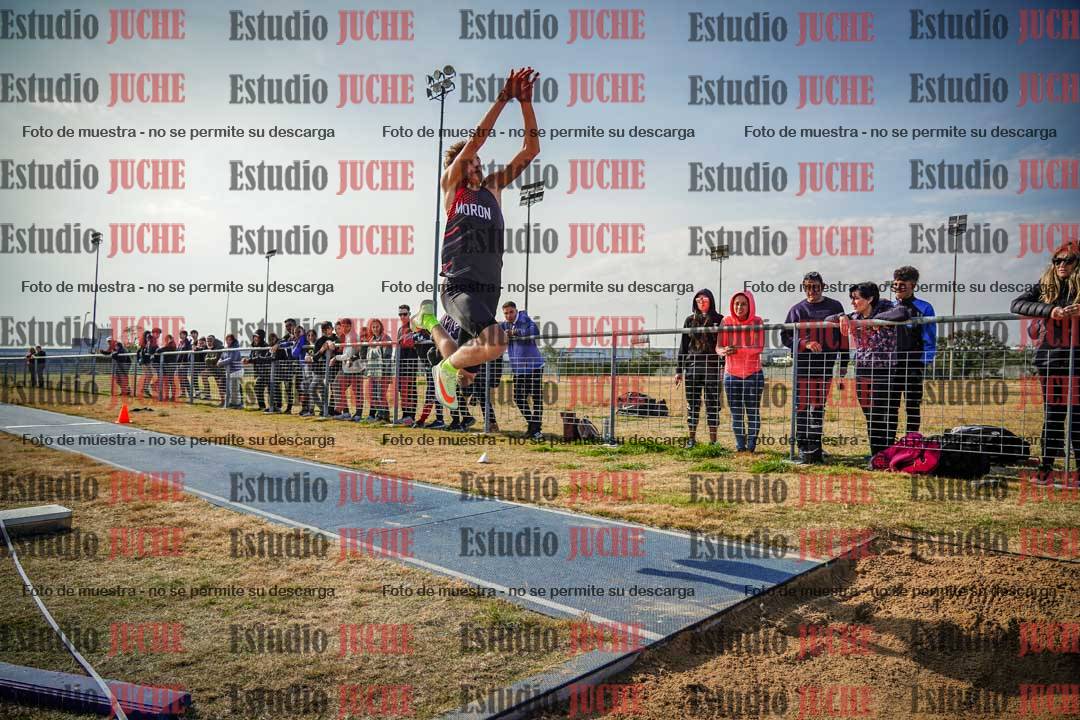 Fotos del salto triple de varones