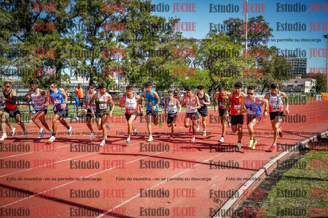 Fotos de los 5000 m llanos de varones