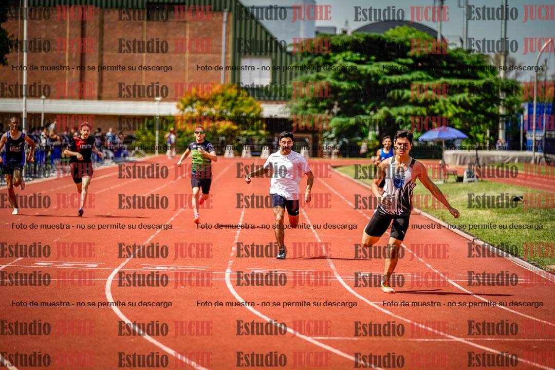 Fotos de los 400 m llanos de varones