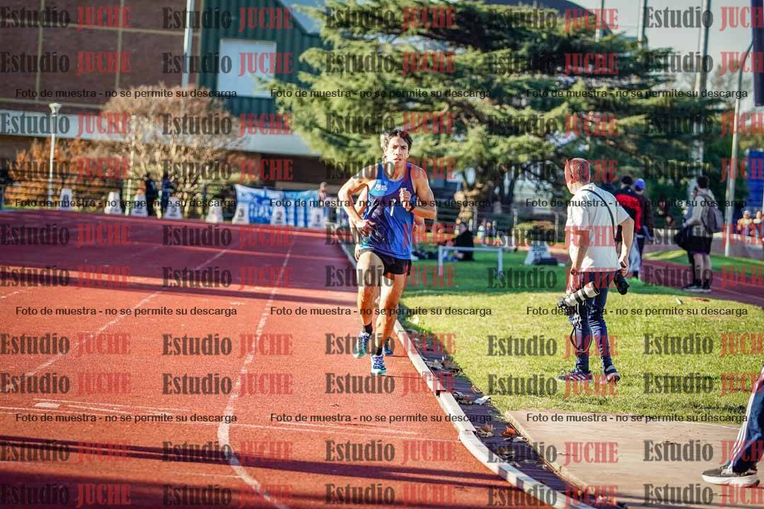 Fotos de los 3000 m llanos de varones