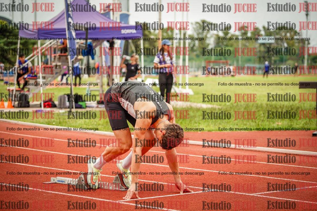 Fotos de los 400 m llanos de varones