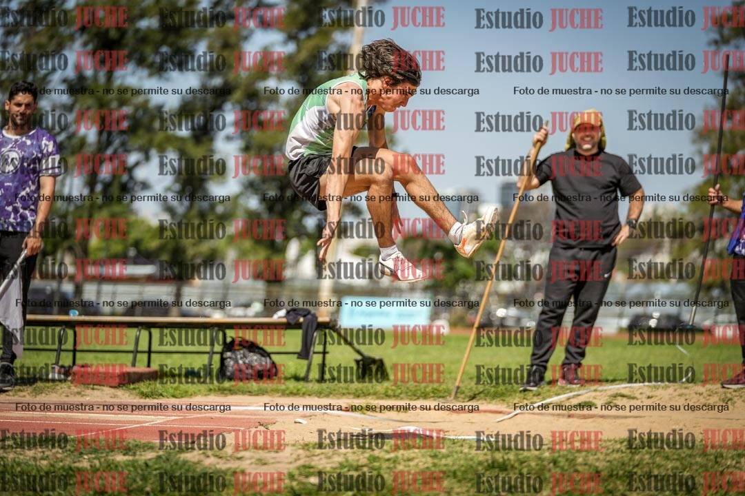 Fotos del salto en largo de varones - (incluye octatlón)