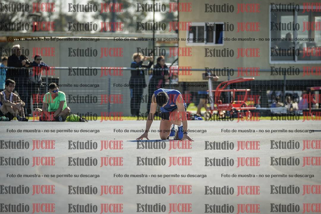Fotos de los 400 m llanos de varones