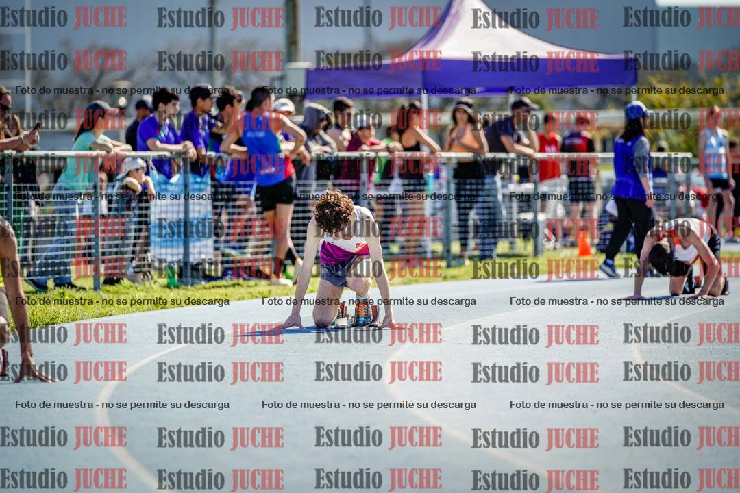 Fotos de los 400 m llanos de varones