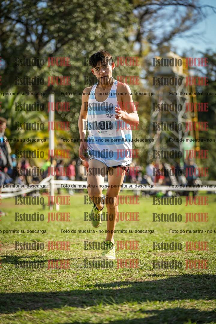 Fotos de la llegada del cross de 2000 m