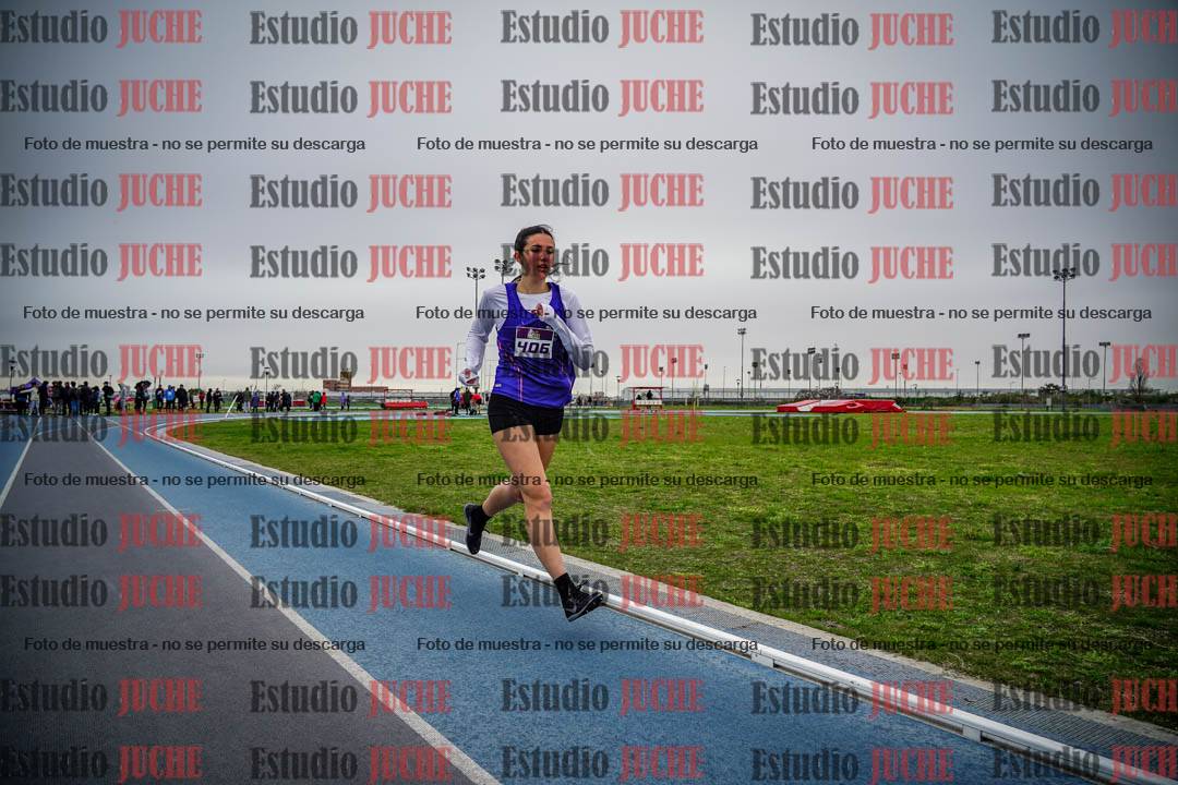 Fotos de los 2000 m llanos de mujeres U14 y U17 - varones U14