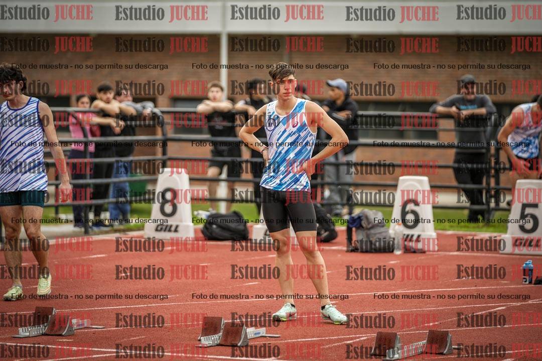 Fotos de los 100 m llanos de varones - FINAL