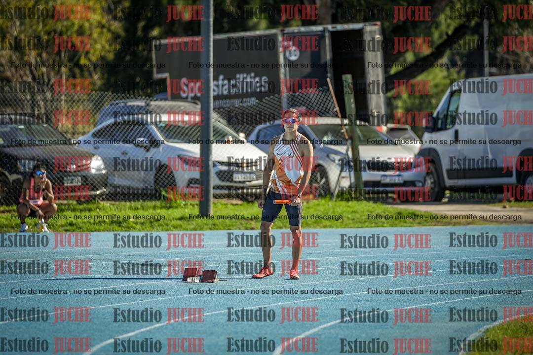 Fotos de las postas 4x200 m llanos de mujeres