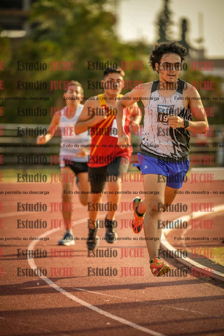 Fotos de los 1500 m llanos de varones