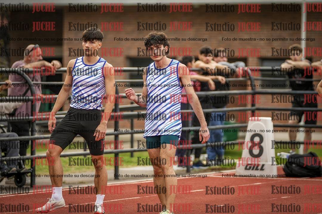 Fotos de los 100 m llanos de varones - FINAL