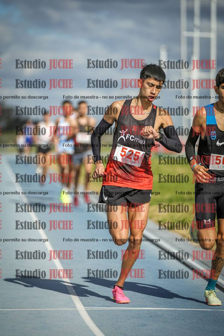 Fotos de los 5000 m llanos de varones