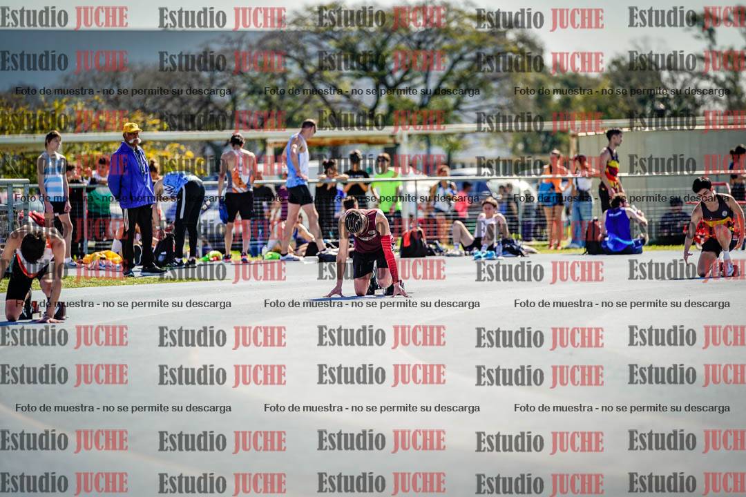Fotos de los 400 m llanos de varones