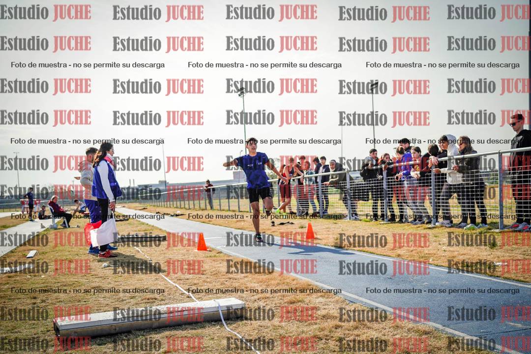 Fotos del salto triple de varones