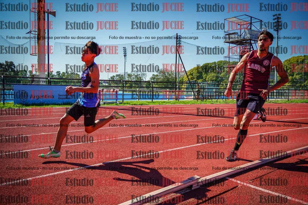 Fotos de los 200 m llanos de varones