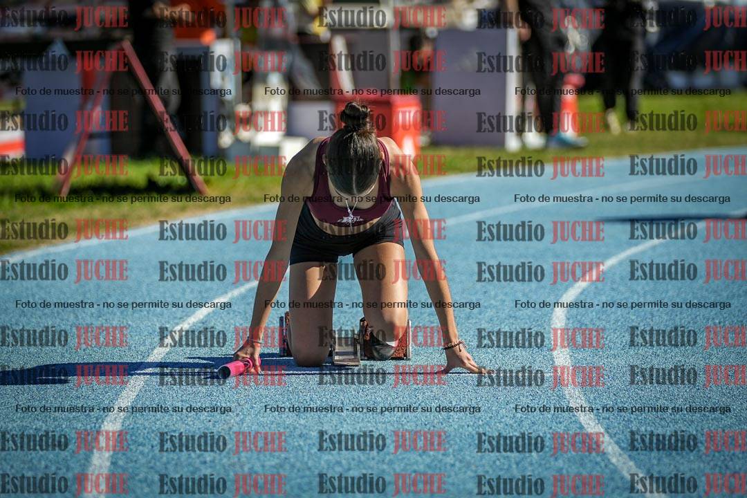 Fotos de las postas 4x200 m llanos de mujeres