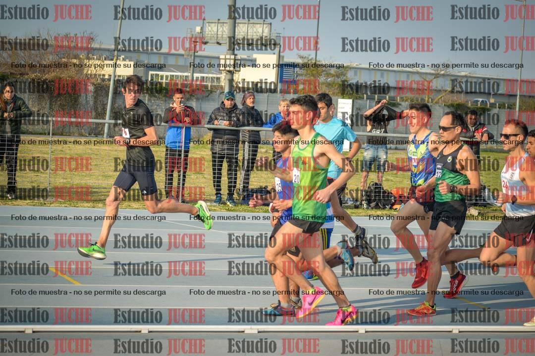 Fotos de los 3000 m llanos de varones