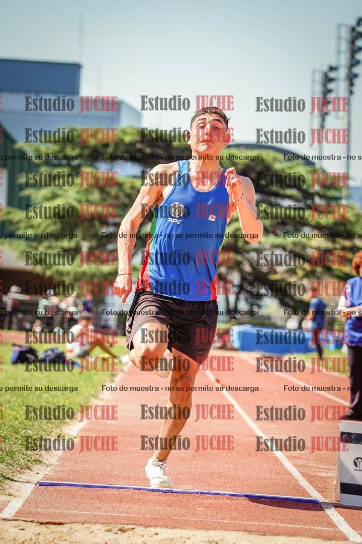 Fotos del salto en largo de varones - (incluye octatlón)