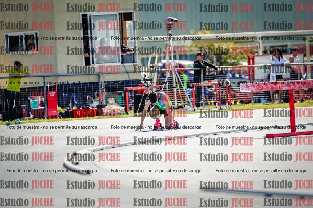 Fotos de los 400 m llanos de varones