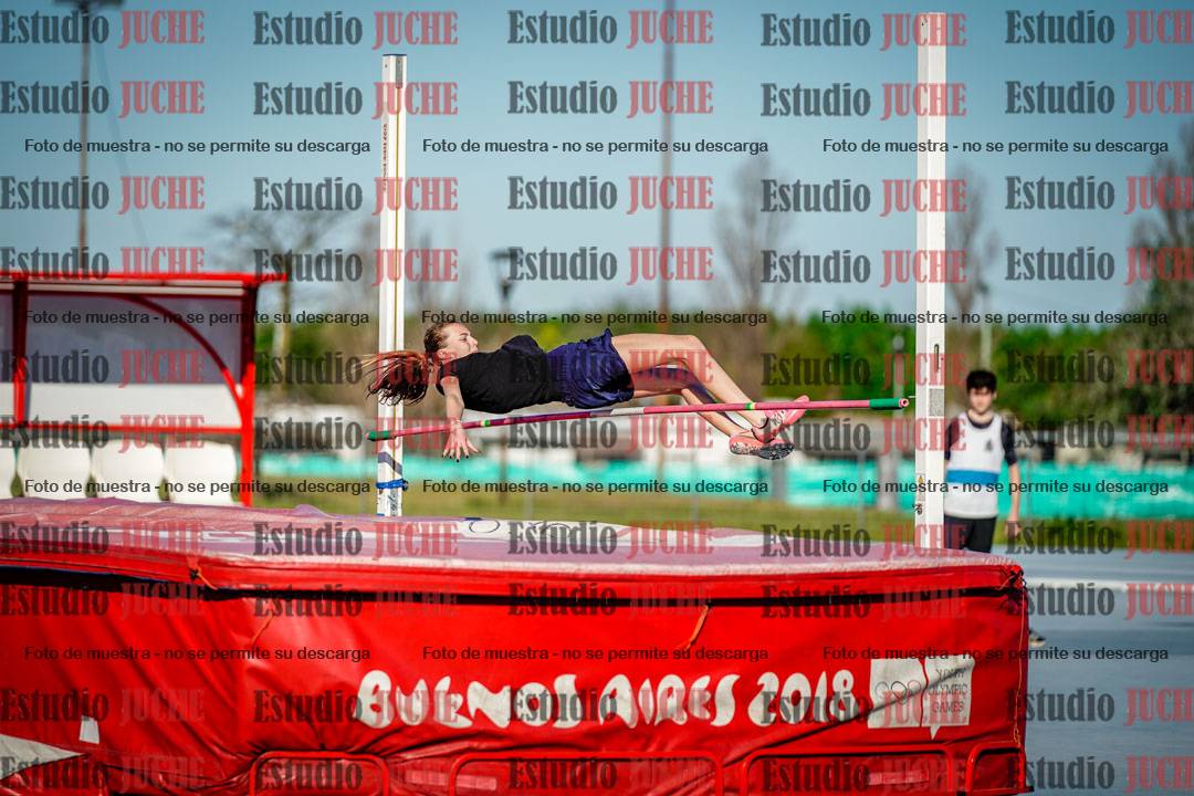 Fotos del salto en alto de mujeres y varones - U15