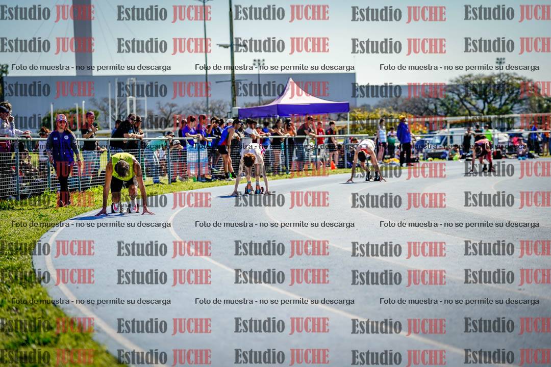 Fotos de los 400 m llanos de varones