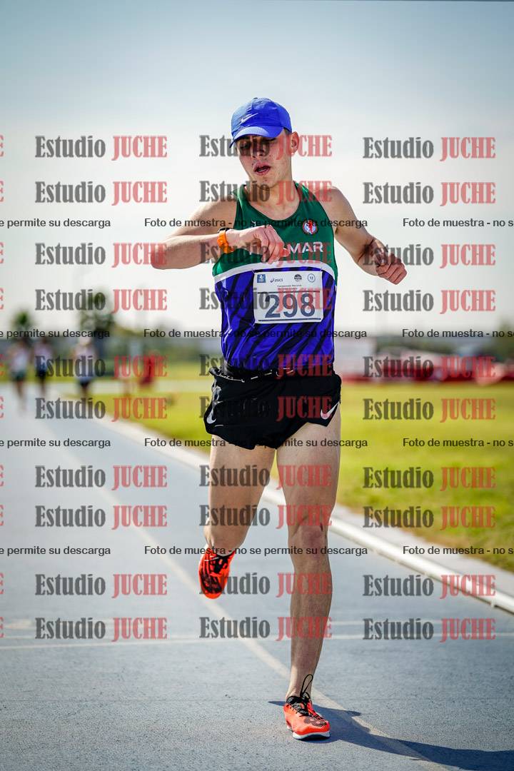 Fotos de los 3000 m llanos de varones