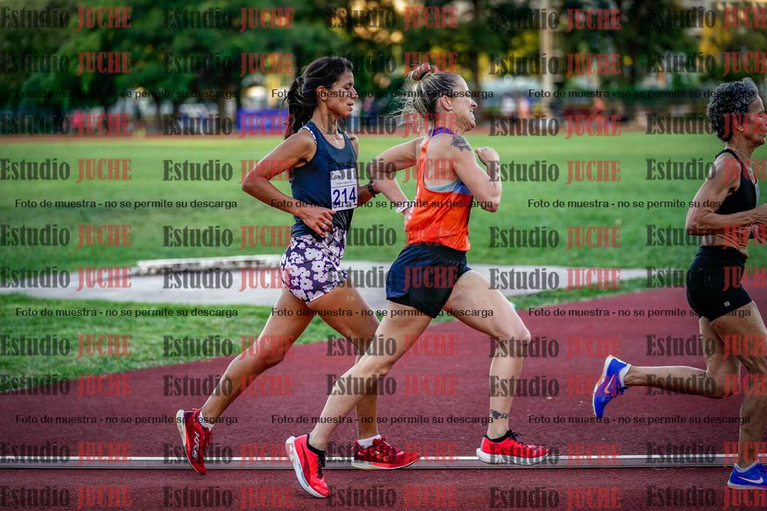 Fotos de los 1500 m llanos de mujeres