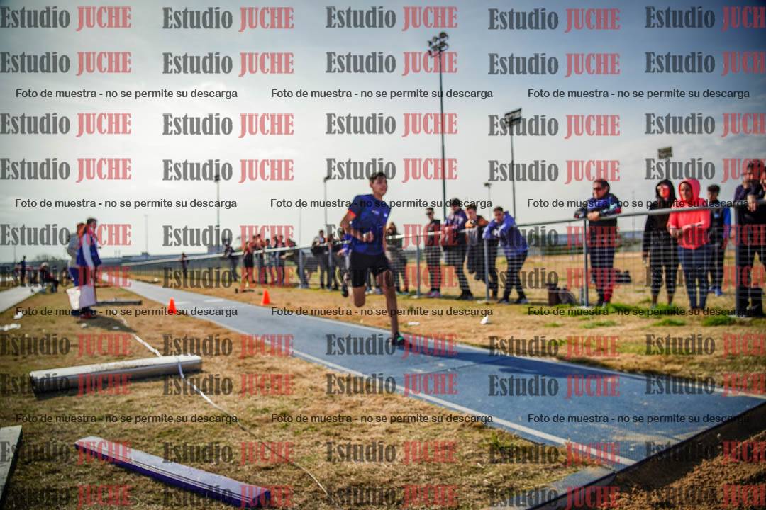 Fotos del salto triple de varones